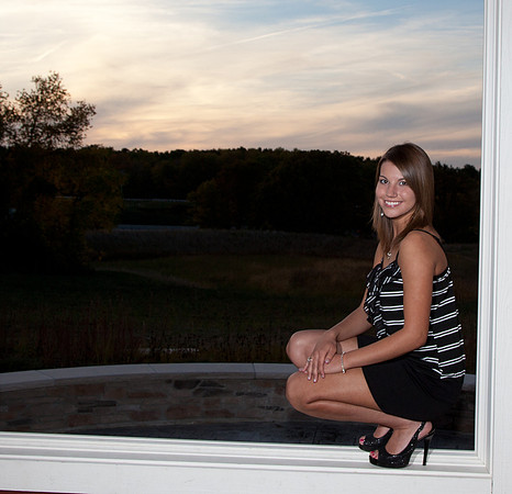 Lindsay Melling Senior Images-0601