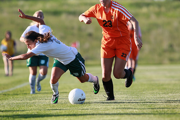 Boylan Girls Varisty Soccer vs Dekalb Sectional Final 5-30-2104-0778
