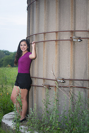 Emily Bergez Senior Images 8-10-2014-0526