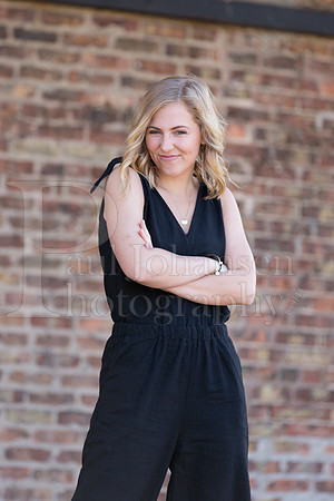 Annie Cyrs Senior Images 4-24-2018-0146