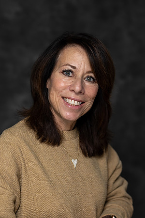 Tracy Krahmer Portraits 11-15-2024-0784