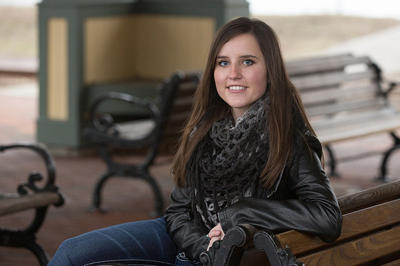 Hannah Klint Senior Images 3-21-2014-4808