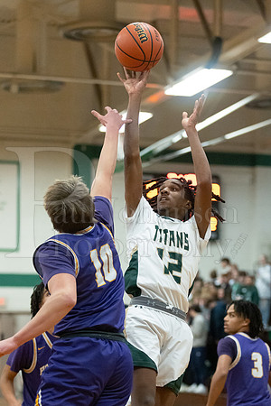 Boylan Boys Varsity Basketball vs Hononegah 2-3-2023-0402