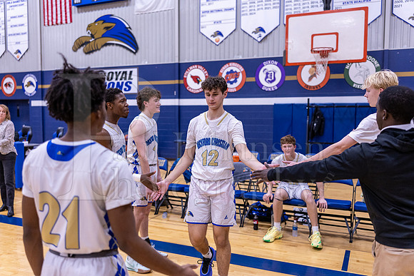 Rockford Christian Boys Varsity Basketball vs Winnebago 11-25-2024-0089