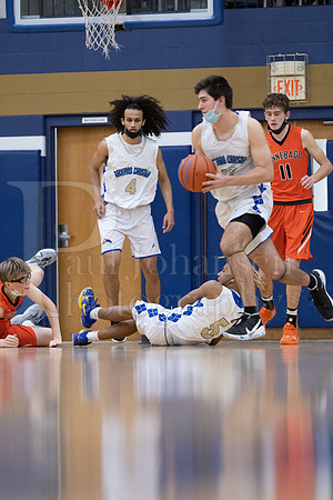 RC Boys Varsity Basketball vs Winnebago 1-29-2022-0137
