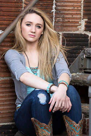 Shannon Garthwaite Senior Images 3-16-2015-0338pp