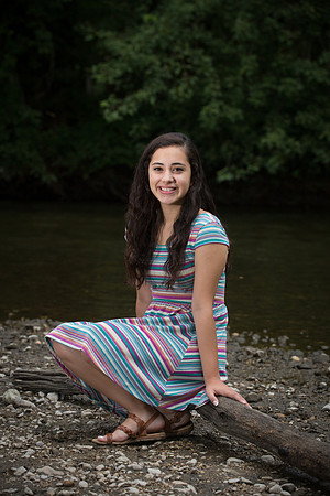 Emily Bergez Senior Images 8-10-2014-0461