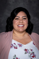 Alma Zamora Portraits 9-20-2024-0016