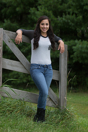 Emily Bergez Senior Images 8-10-2014-0691