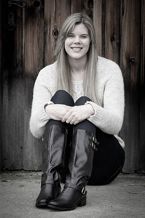 Emily Nylen Senior Images-5134