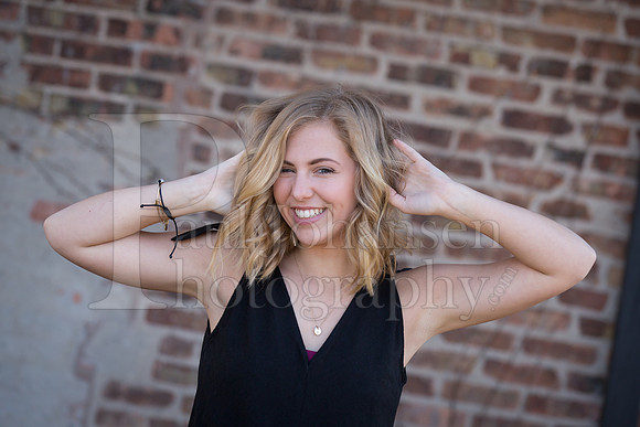 Annie Cyrs Senior Images 4-24-2018-0168