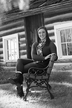 Linzy Lorence Senior Images 10-7-2013-4037