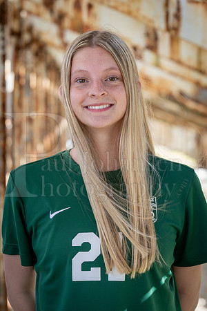 Boylan Varsity Girls Soccer Team and Senior Shoot 4-25-2024-0336