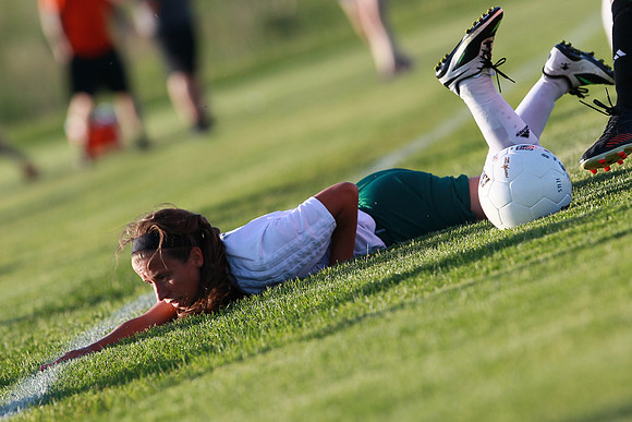 Boylan Girls Varisty Soccer vs Dekalb Sectional Final 5-30-2104-0784