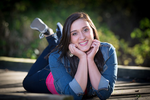 Linzy Lorence Senior Images 10-7-2013-4256