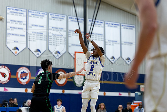 Rockford Christian Boys Varsity Basketball vs Rock Falls 2-7-2025-0547