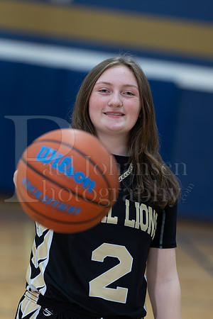 RC Basketball Seniors Banner Shoot 12-2-2021-0043