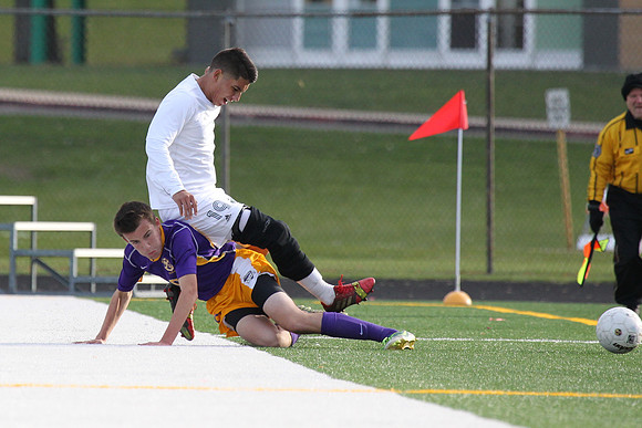 Boylan Varsity Boys Soccer vs Hononegah Regional Final 10-26-2013-4551