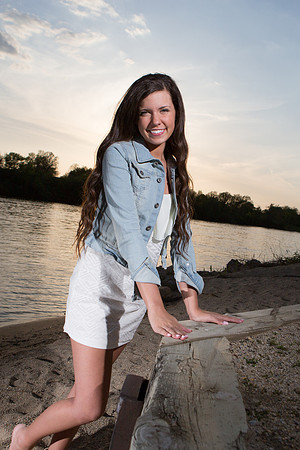 Alyssa Evett Senior Images 5-18-2014-4157