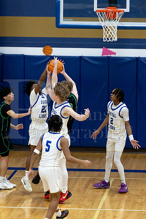 Rockford Christian Boys Varsity Basketball vs Rock Falls 2-7-2025-0854
