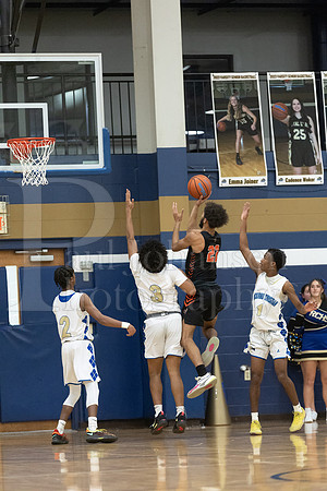 Rockford Christian Boys Varsity Basketball vs Winnebago 12-3-2022-0325