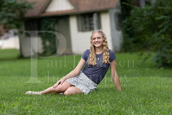 Emma Joiner Senior Images 7-25-2022-0264