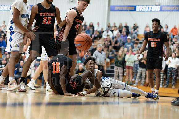 Rockford Christian Boys Varsity Basketball vs Winnebago 12-3-2022-0462