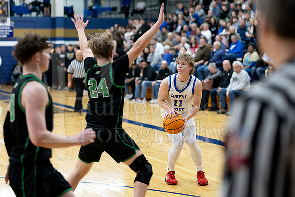 Rockford Christian Boys Varsity Basketball vs Rock Falls 2-7-2025-0609