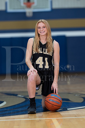 RC Basketball Seniors Banner Shoot 12-2-2021-0134