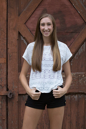 Margaret Horihan Senior Images 8-31-2013-0810