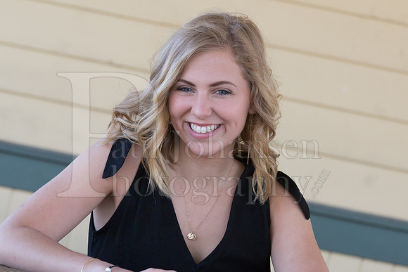 Annie Cyrs Senior Images 4-24-2018-0051-2