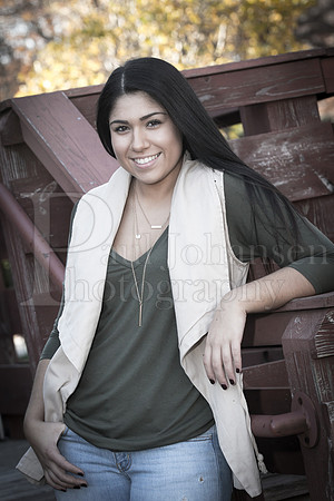 Serena Bilardello Senior Images 11-3-2015-0086
