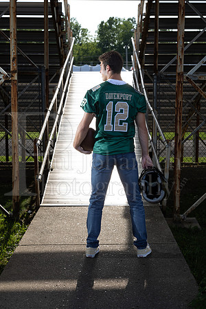 Nick Davenport Senior Images 8-4-2022-0076