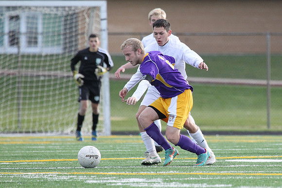Boylan Varsity Boys Soccer vs Hononegah Regional Final 10-26-2013-4745