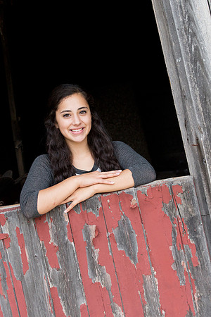 Emily Bergez Senior Images 8-10-2014-0640