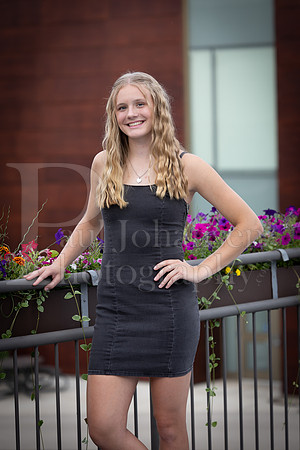 Emma Joiner Senior Images 7-25-2022-0514