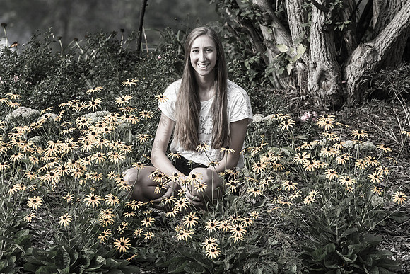 Margaret Horihan Senior Images 8-31-2013-0764-2