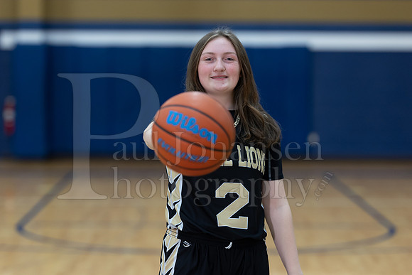 RC Basketball Seniors Banner Shoot 12-2-2021-0044