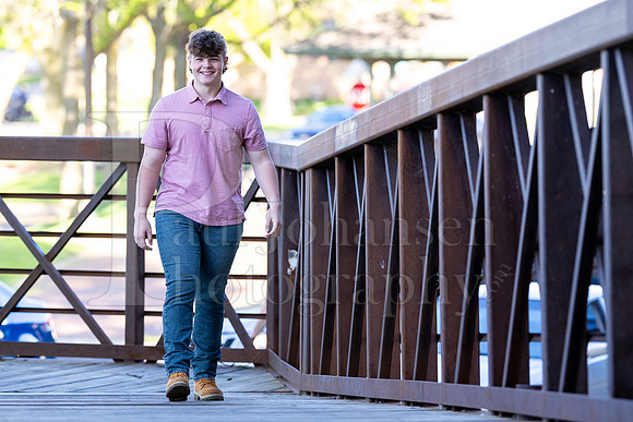 Jayden Vecchione Senior Images 5-3-2024-0157