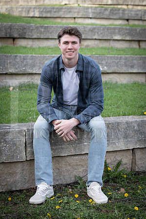 Nolan Brauns Senior Images 5-4-2022-0158