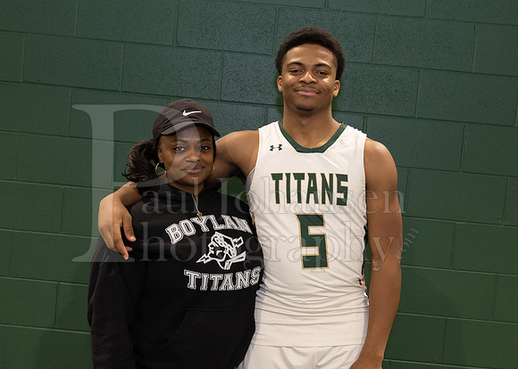 Boylan Boys Varsity Basketball vs Harlem 2-15-2023-0022
