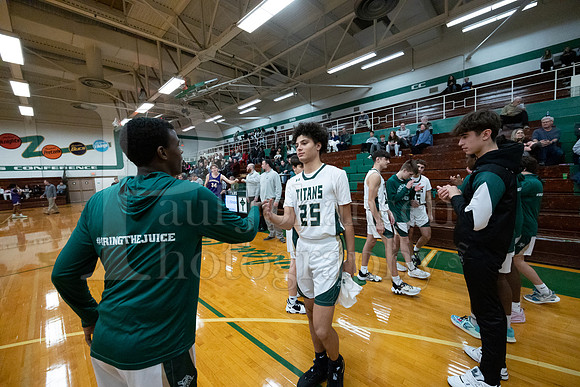 Boylan Boys Varsity Basketball vs Hononegah 2-3-2023-0278
