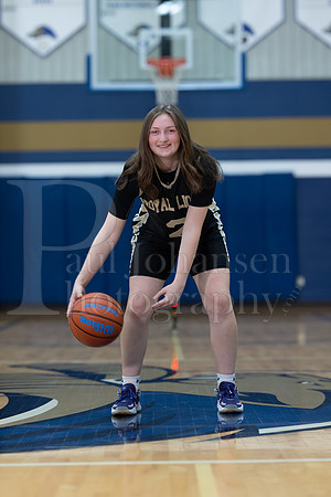 RC Basketball Seniors Banner Shoot 12-2-2021-0028