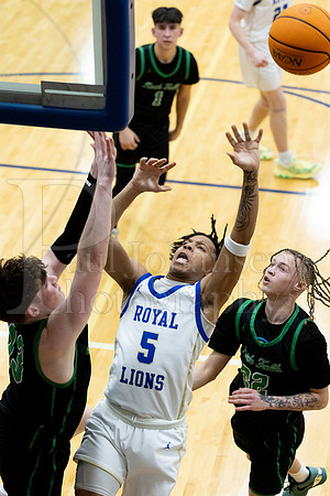 Rockford Christian Boys Varsity Basketball vs Rock Falls 2-7-2025-0845