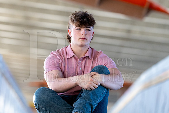 Jayden Vecchione Senior Images 5-3-2024-0134