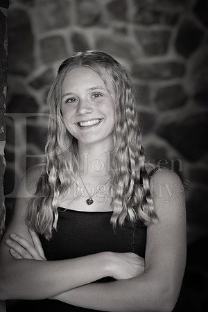 Emma Joiner Senior Images 7-25-2022-0487