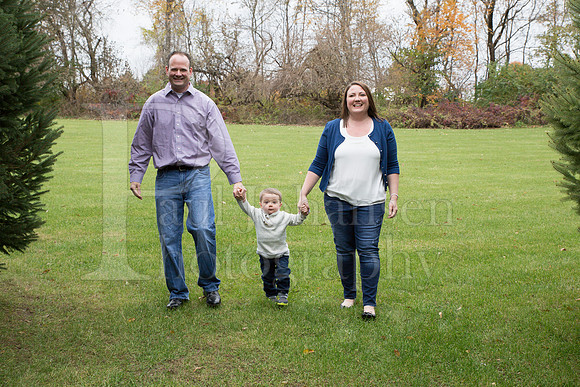 Troyer Family Portraits 11-3-2018-0107