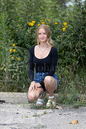 Marley Flynn Senior Images 8-11-2024-0133