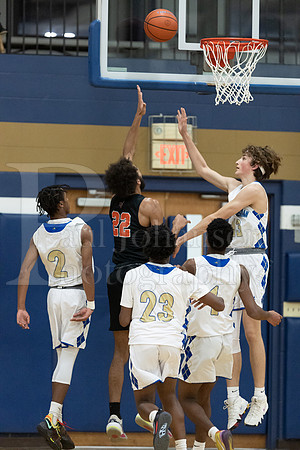 Rockford Christian Boys Varsity Basketball vs Winnebago 12-3-2022-0295