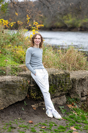 Bryant Rach Senior Images 11-6-2024-0029